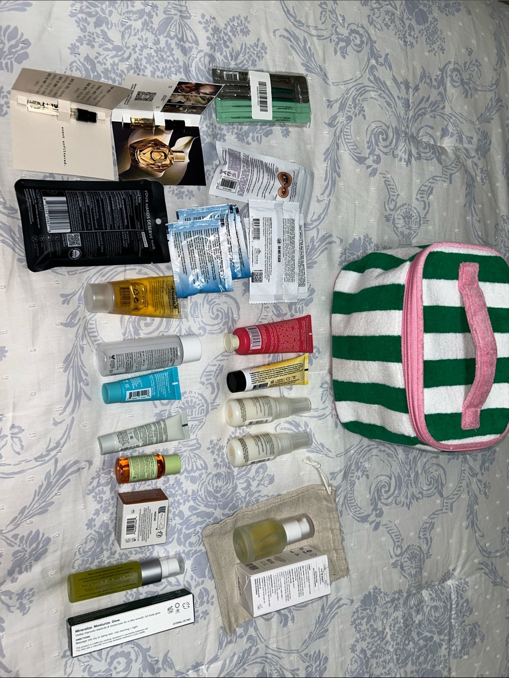 Assorted Skincare/Self Care Set - Picture 2 of 6